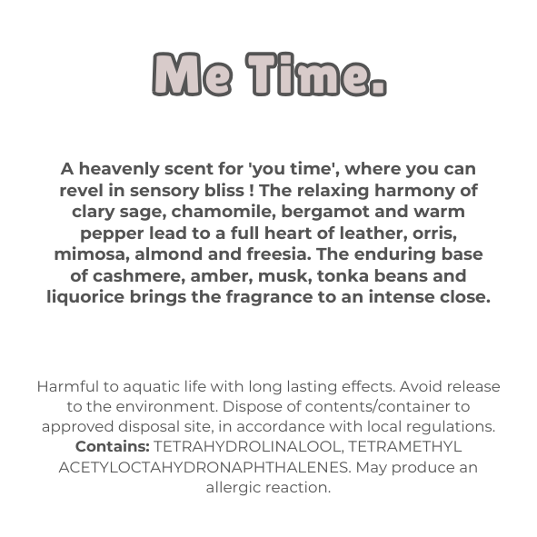 Knitted Heart Clamshell with scent description (A heavenly scent for 'you time', where you can revel in sensory bliss ! The relaxing harmony of clary sage, chamomile, bergamot and warm pepper lead to a full heart of leather, orris, mimosa, almond and freesia. The enduring base of cashmere, amber, musk, tonka beans and liquorice brings the fragrance to an intense close), and ingredients - Nature's Scent ®